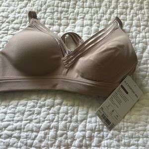 Athleta A-C every day bra